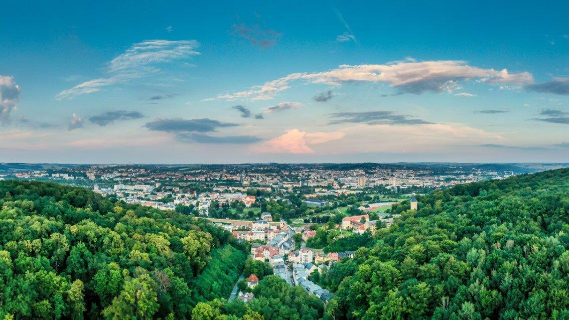 Sicht auf den Stadtwald und Gera. © David Hoffmann